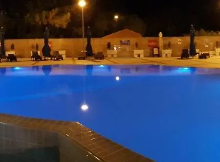 Leo Appartamento Nečujam